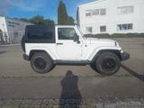 Jeep Wrangler Sahara 2.8 CRD Autom. Sahara - weiße Jeep Wrangler