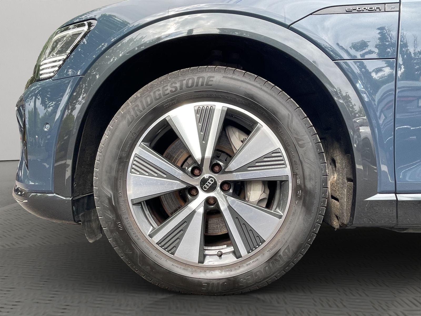 Audi Q8 e-tron - Bild 21