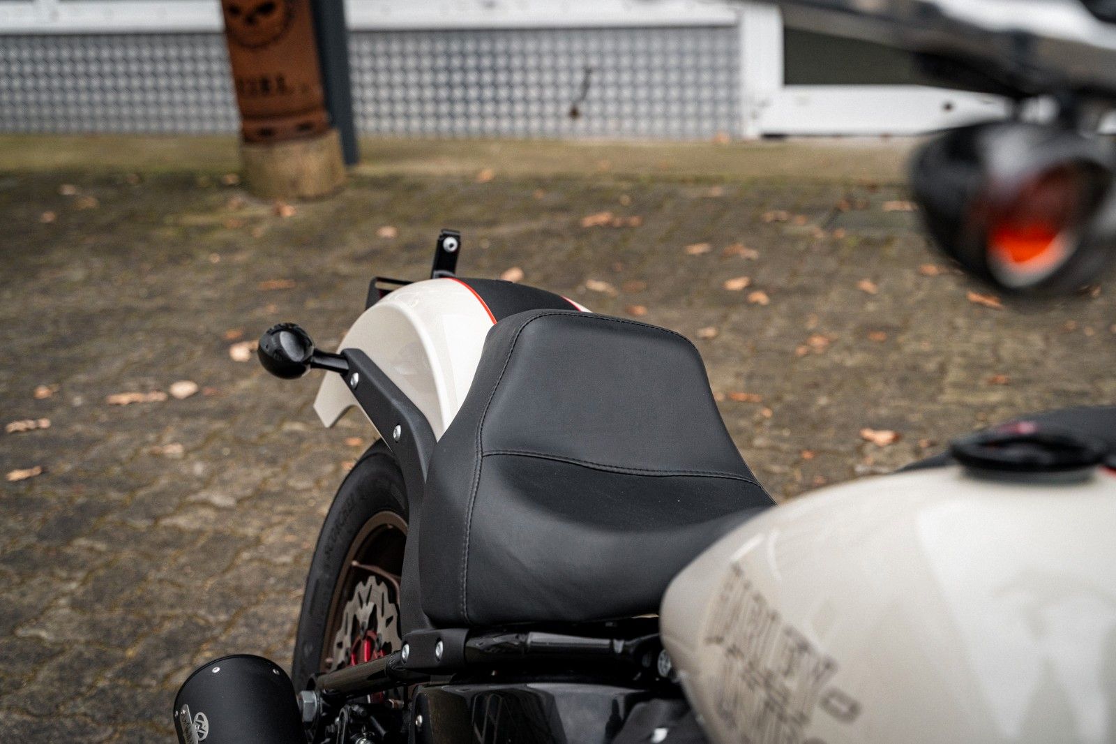 Fahrzeugabbildung Harley-Davidson TORXSTER FXLRS LOW RIDER S 148 CUI - JEKILL&HYDE