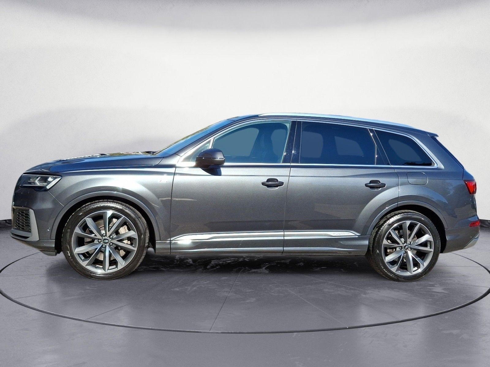 Audi Q7 55 TFSIe quattro S-line LED AHK Head-up Pano foto 3