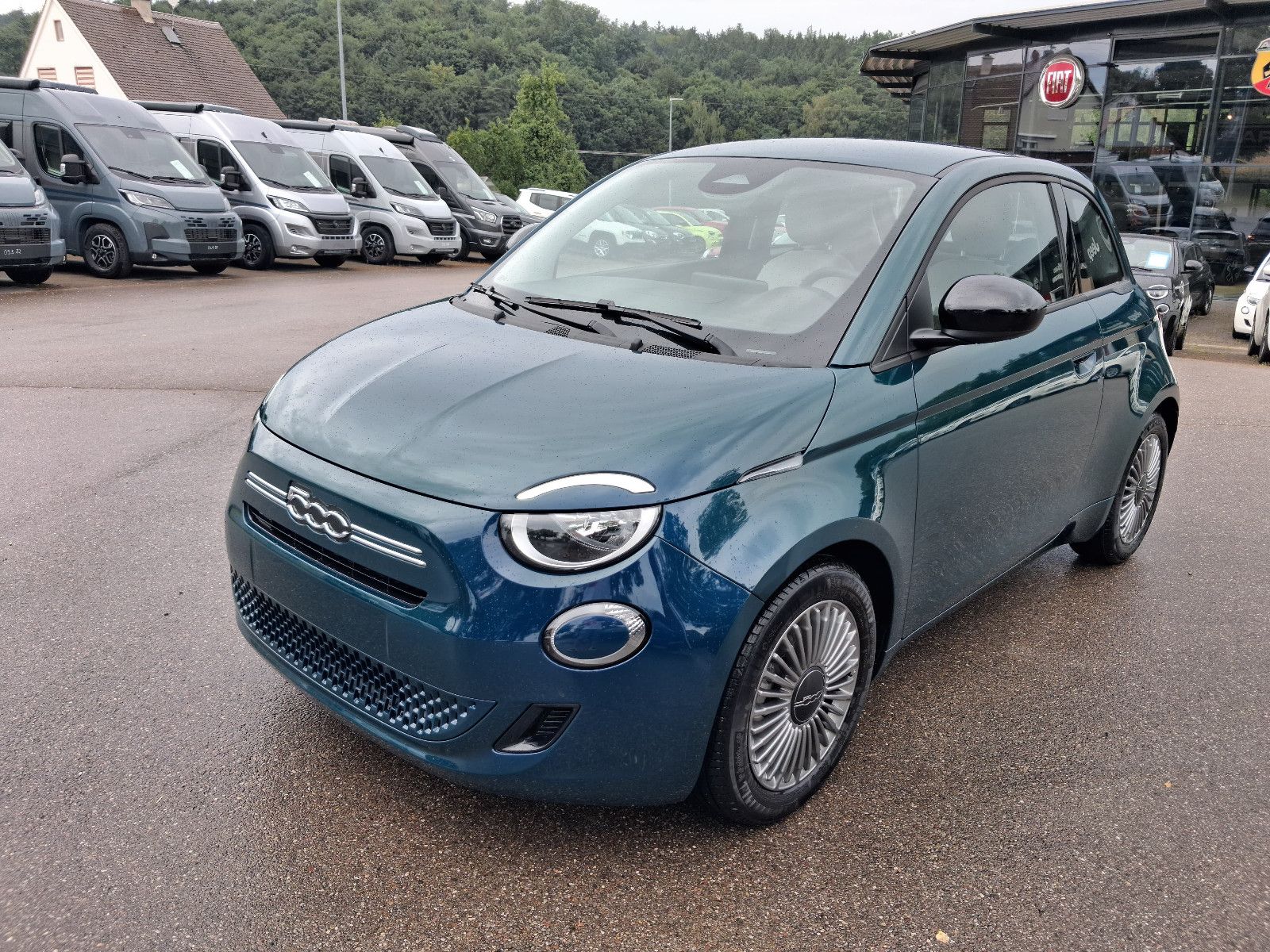 Fahrzeugabbildung Fiat 500 1.0 Hybrid FireFly 48 kW Icon