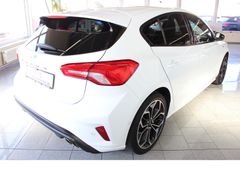 Fahrzeugabbildung Ford Focus ST-Line,Sitzheizung,Kamera,Top-Zustand