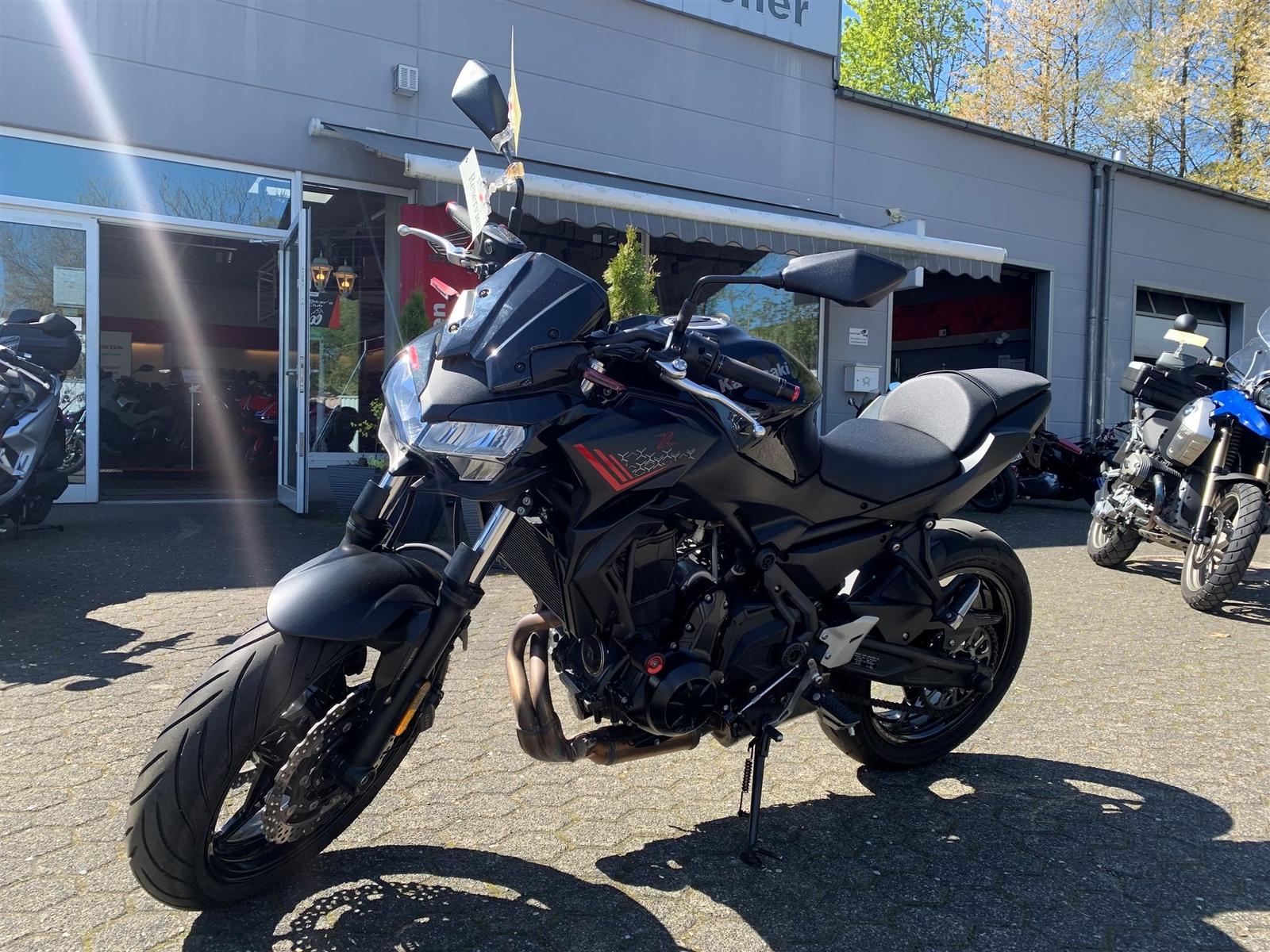 Kawasaki Z650 *Nur 10168 km*ABS*A2 *