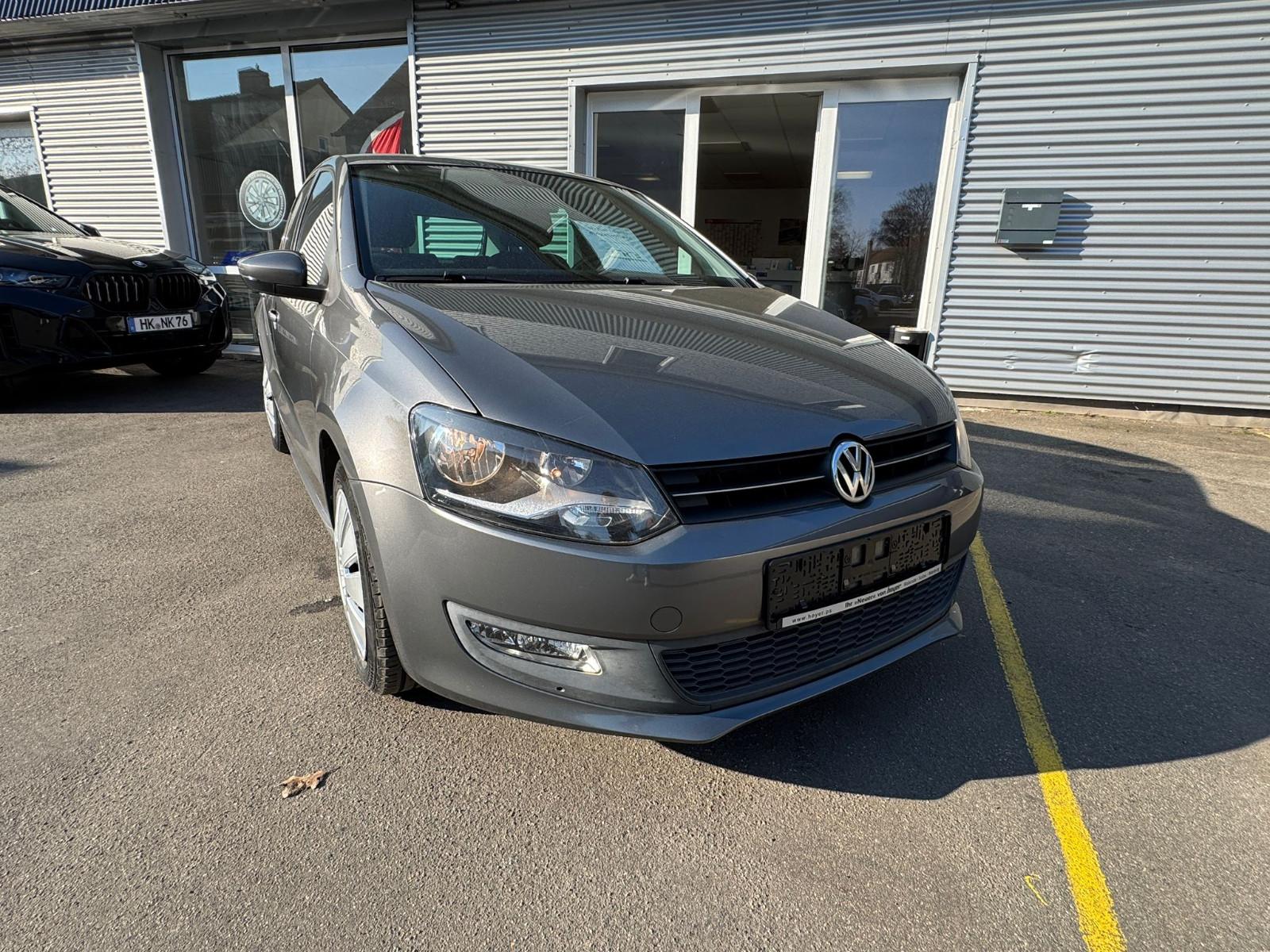 Volkswagen Polo Checkheft gepflegt