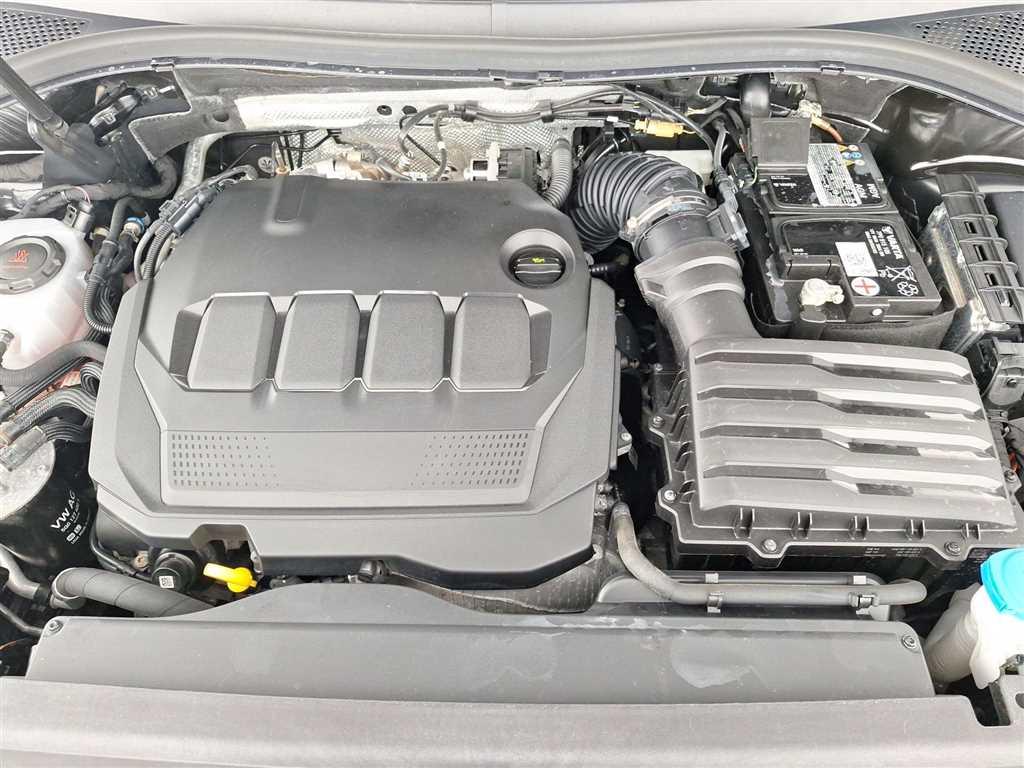 Volkswagen Tiguan 2.0 TDI DSG 4MOTION Standhz Navi