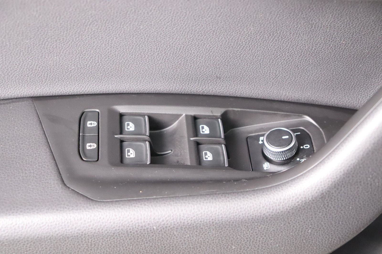 Fahrzeugabbildung Volkswagen Touareg * Standhzg./-lüftung * Memory * Matrix R