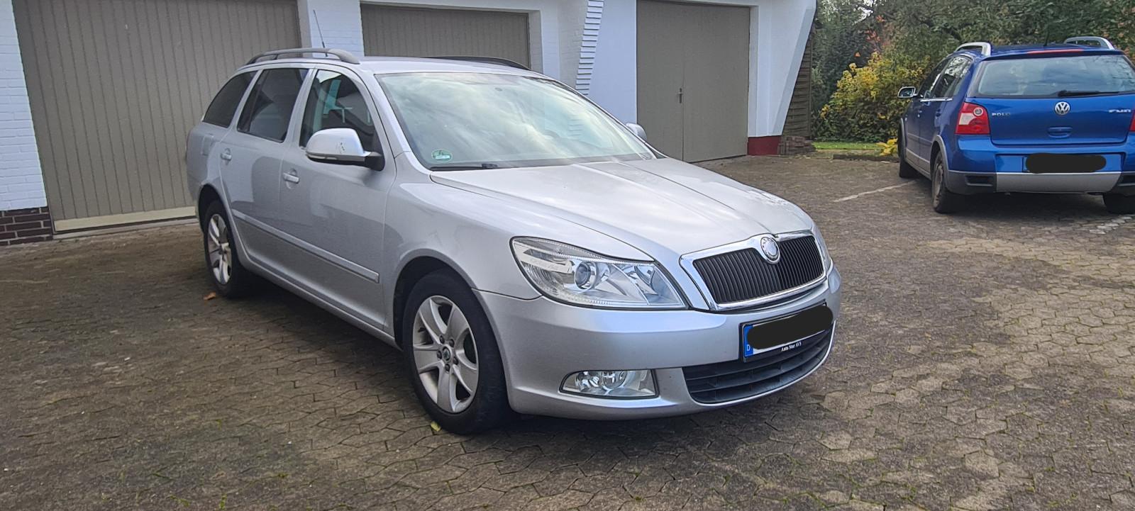 Skoda Octavia 2011 — photo 5