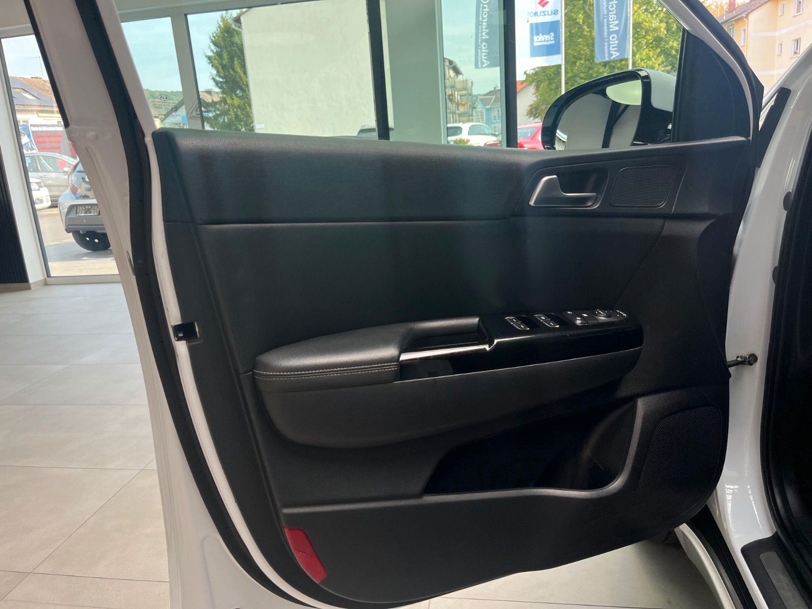 Fahrzeugabbildung Kia Sportage 1.6 GT-Line 2WD*Pano*RFK*AHK