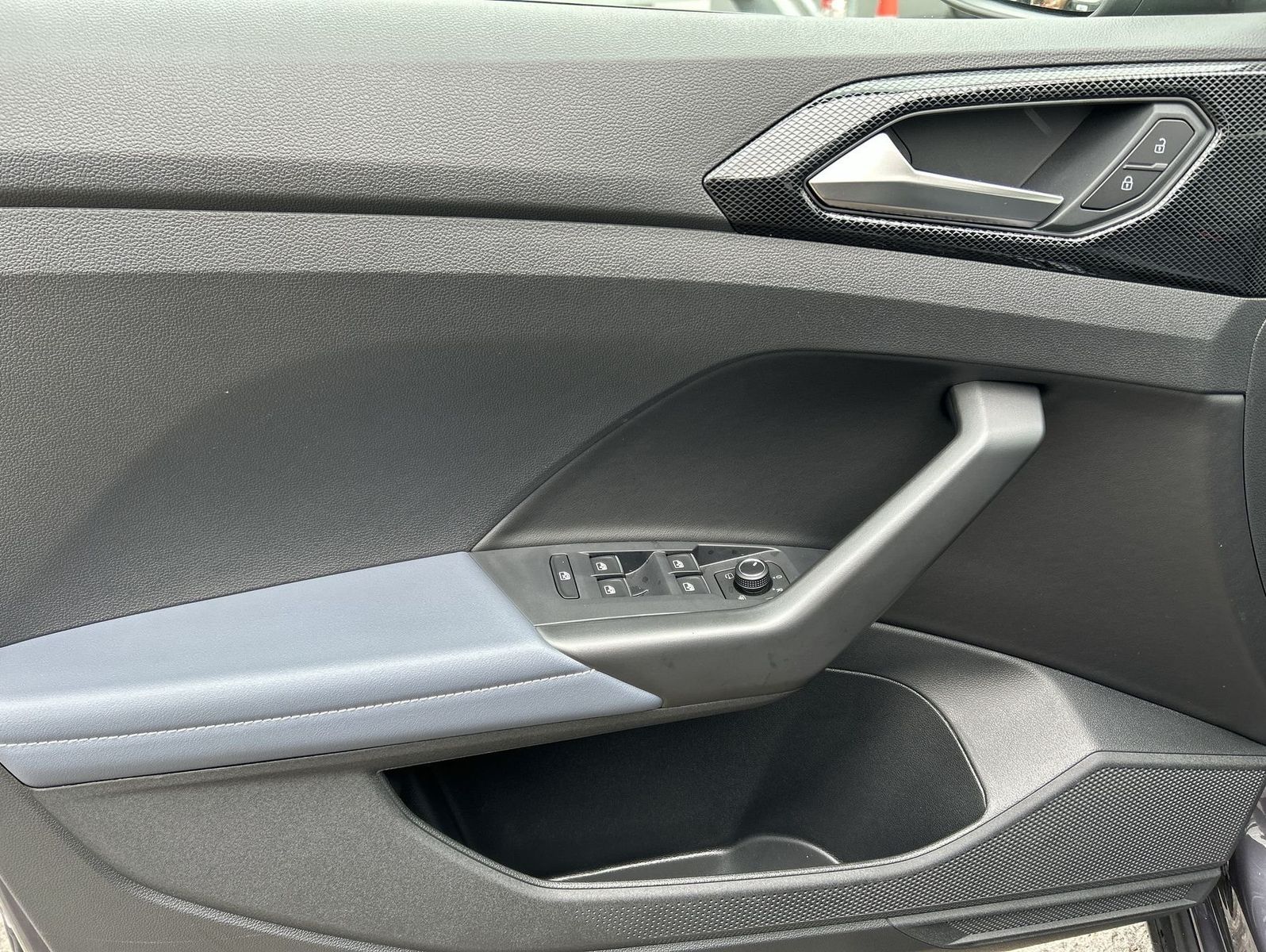 Volkswagen T-Cross - Bild 9
