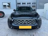 Infiniti FX FX30d S Premium Schiebedach NeuwertReifen R21 - Infiniti aus 2011