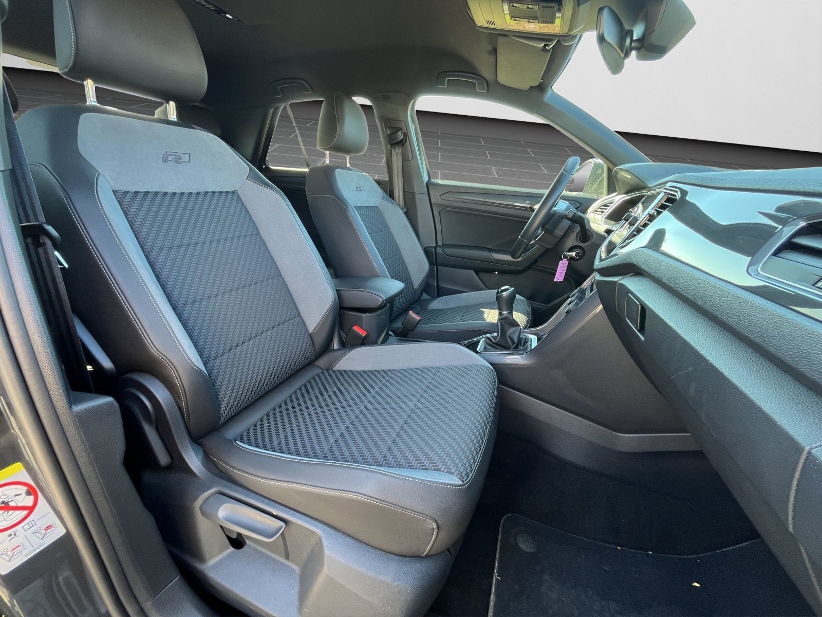 Volkswagen T-Roc - Bild 5