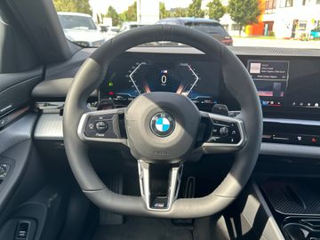 BMW 520d xDrive Touring M Sportpaket Head-Up DAB