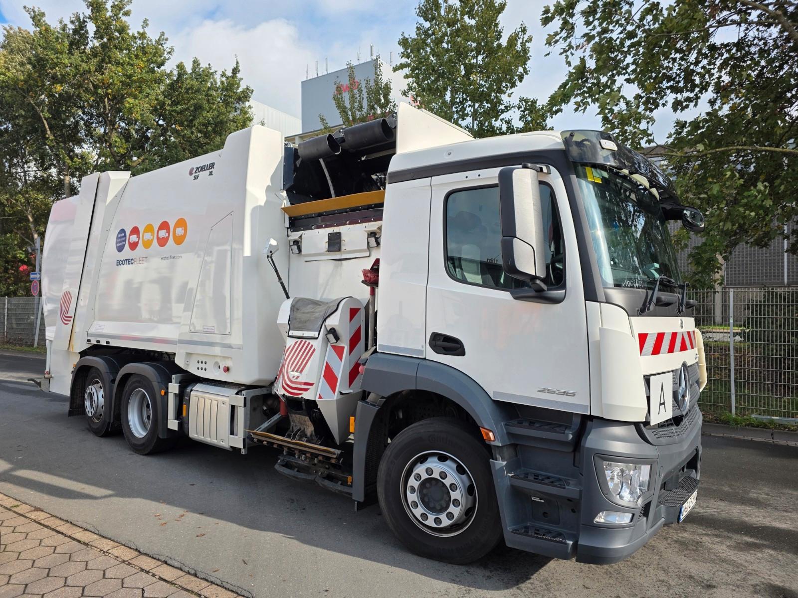 Mercedes-Benz Actros 2536 L mit ZOELLER SLF XL