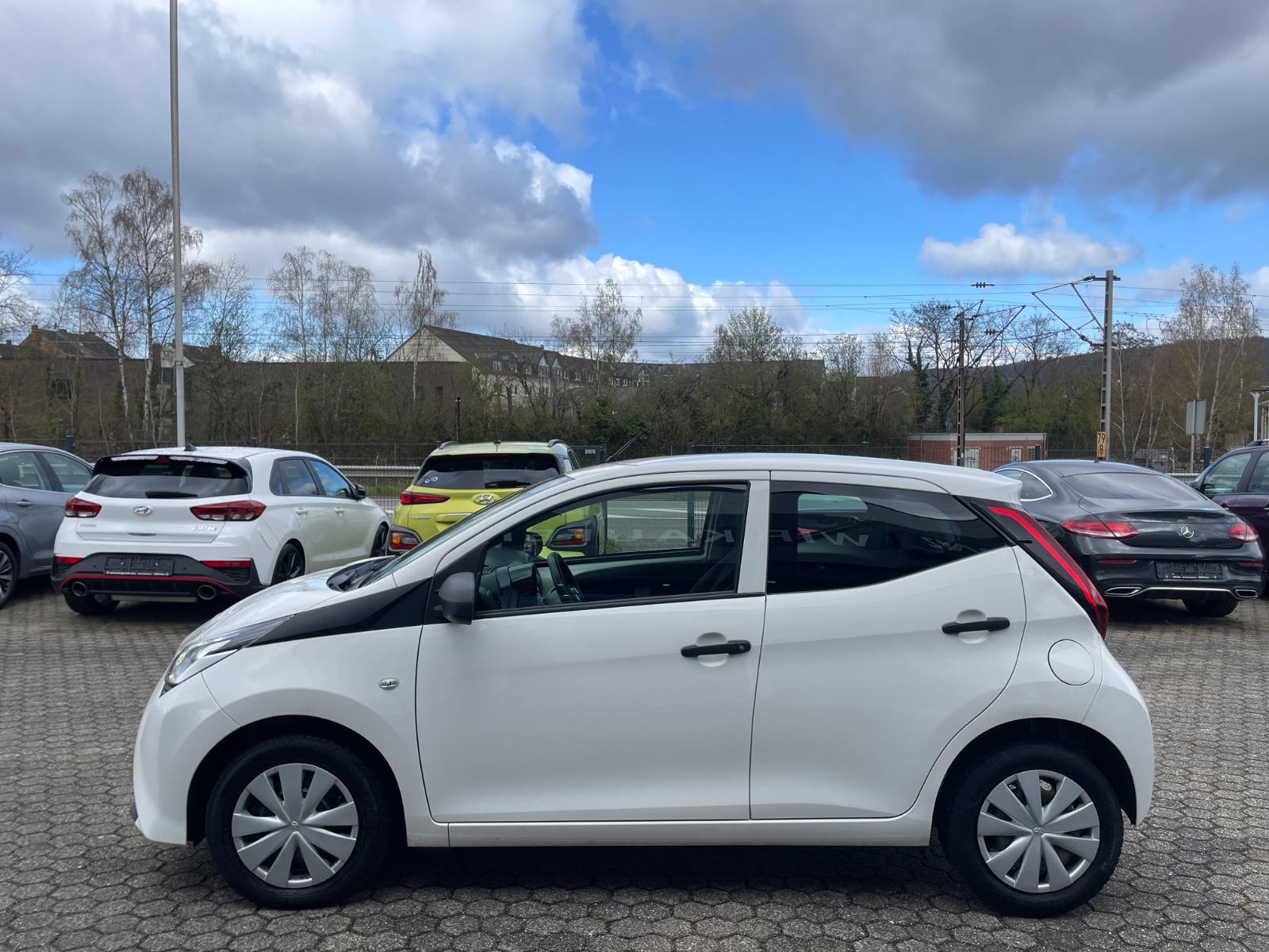 Toyota Aygo (X) 1,0-l-VVT-i KLIMA/BLUETOOTH/RADIO/GAR!