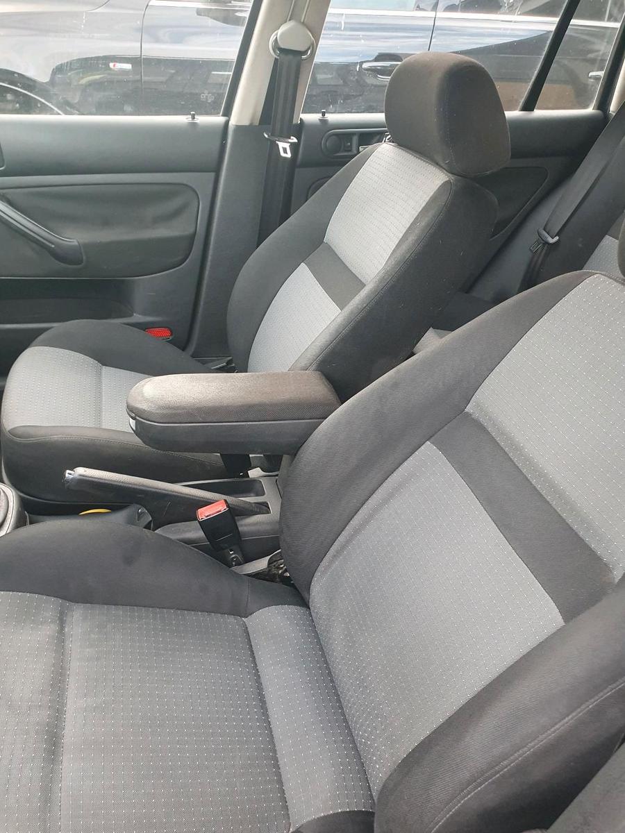 Volkswagen Golf 2005 — photo 9