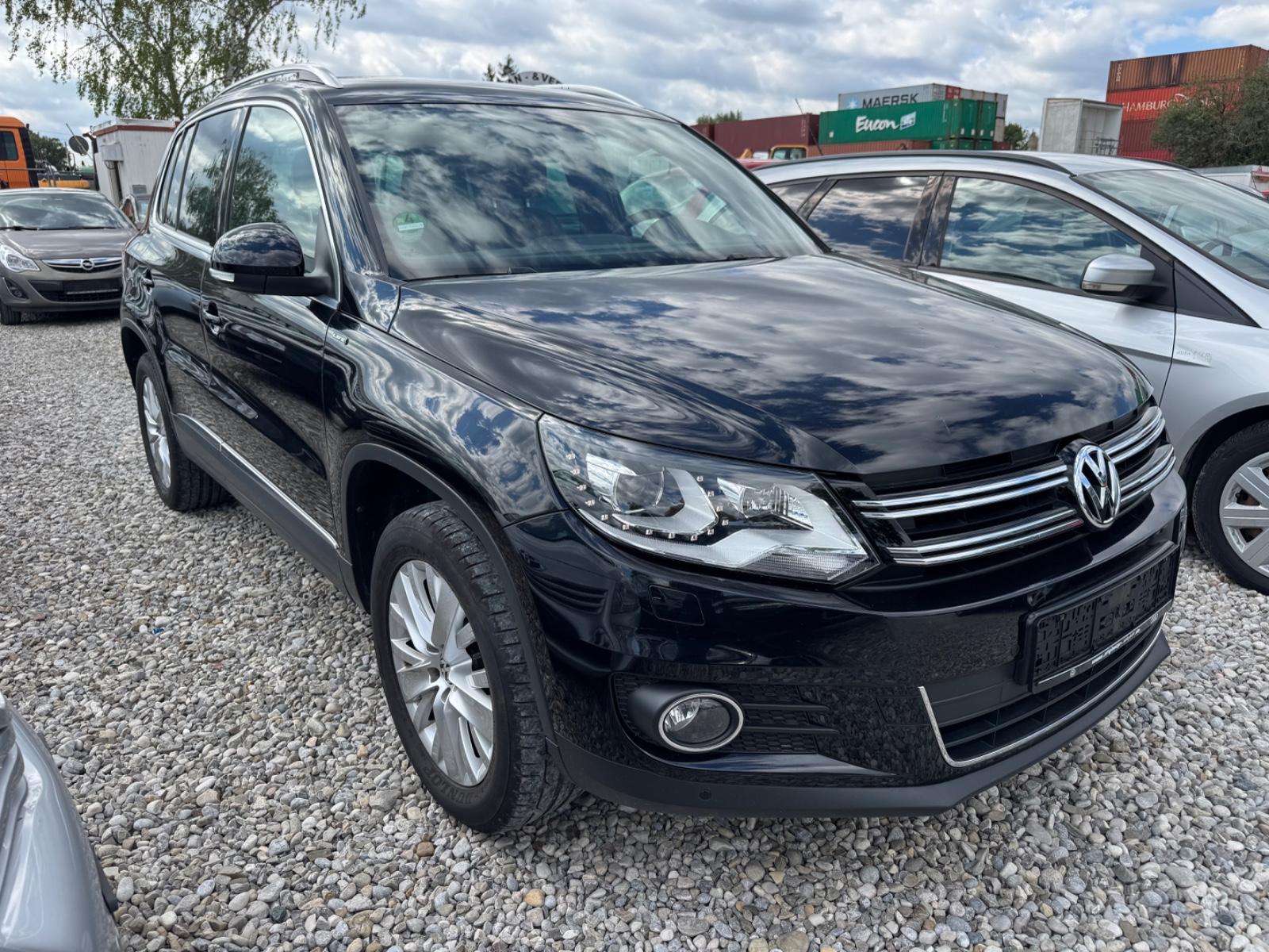 Volkswagen Tiguan Life 4X4,Automatik,Navi,Xenon,Tempomat!
