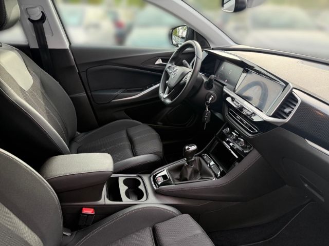 Fahrzeugabbildung Opel Grandland GS Line +KLIMA+PDC+LED+RFK+DAB+BT+UVM+