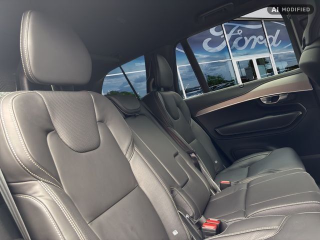 Fahrzeugabbildung Volvo XC90 2.0 PHEV Plus Dark #AWD #Harman/Kardon #Ba