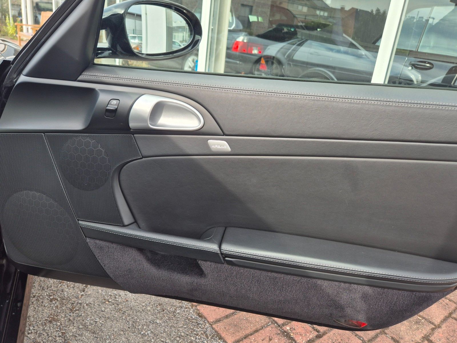 Fahrzeugabbildung Porsche Cayman Porsche Design Edition 1/One of 777