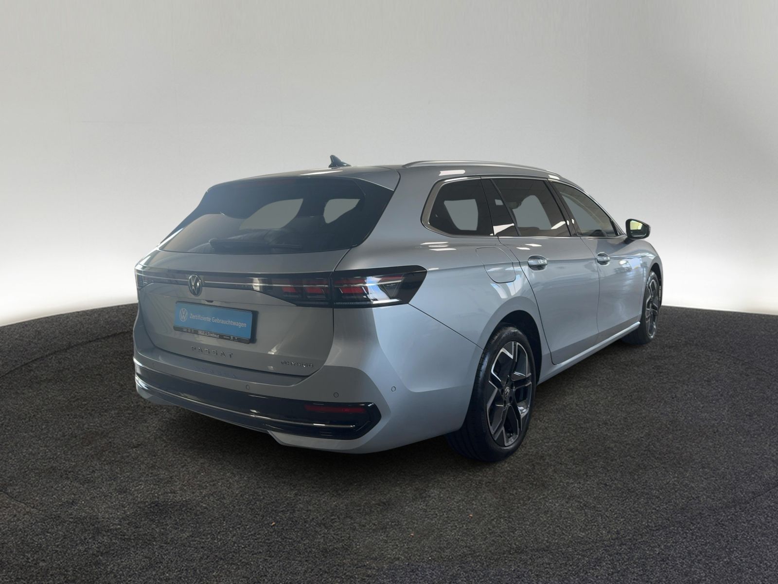Volkswagen Passat Variant Elegance eHybrid PANO foto 4