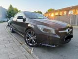 Mercedes-Benz Mercedes CLA 220d CDI mit frischem umfasse... - Mercedes-Benz CLA 220 in Düsseldorf