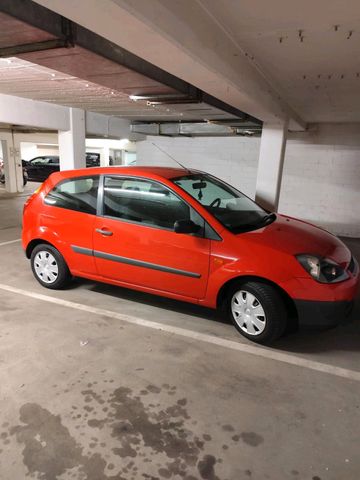 Ford Fiesta Fun erster Hand