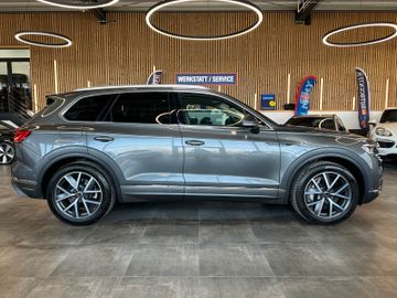Volkswagen Touareg 4Motion eHybrid *1.Hand*HeadUP*Voll*