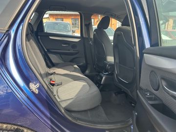 BMW 218 Active Tourer - 12