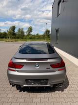 BMW M6 Coupé Frozen B&O M Performance Deutsch  - BMW M6 Gebrauchtwagen