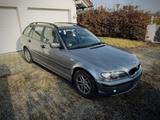 BMW 318i Touring - BMW 318 aus 2004: Kombi
