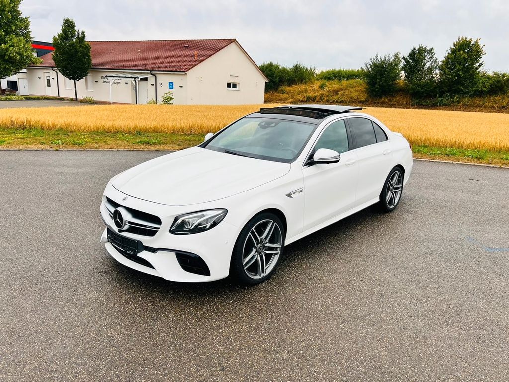 Image of Mercedes-Benz E 63 AMG
