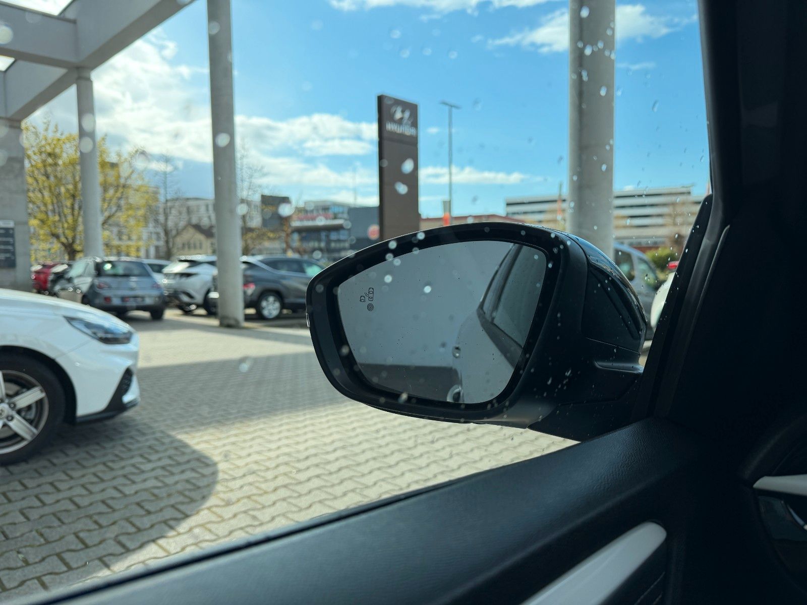 Fahrzeugabbildung Opel Corsa F 1.2 Turbo GS KlimaA,LED,Navi,SHZ,ACC,PDC
