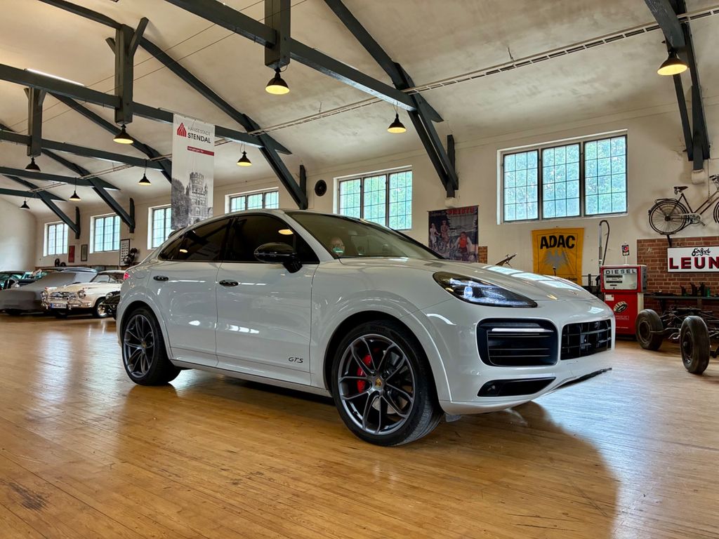 Image of Porsche Cayenne
