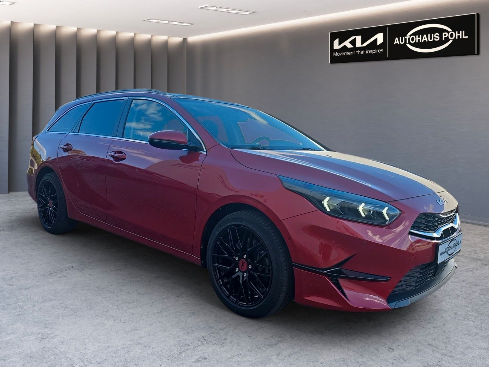Fahrzeugabbildung Kia Ceed Sportswagon 1.5 T-GDI DCT Spirit Glasdach
