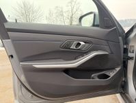 BMW 330 - Vorschau Bild 18