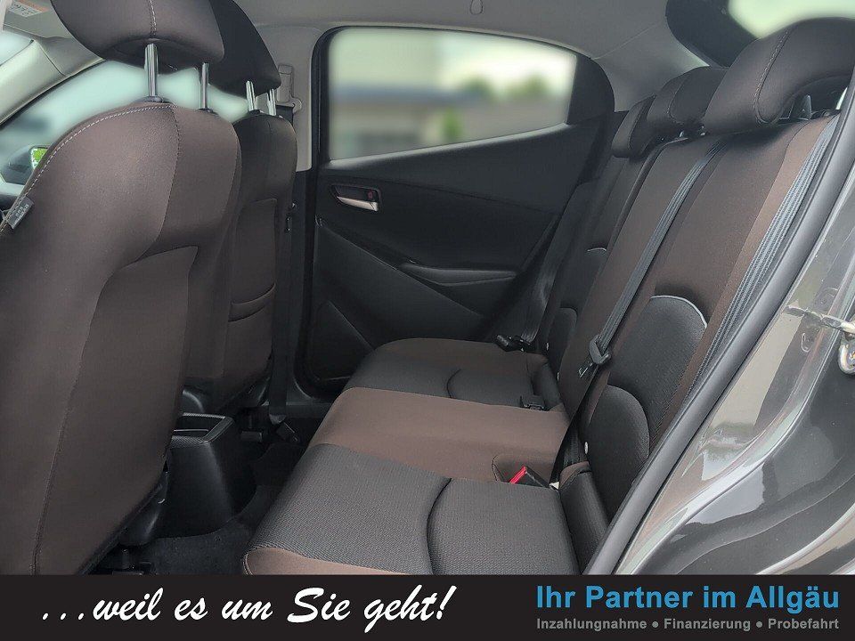 Fahrzeugabbildung Mazda 2 SKY-G 90 KIZOKU RENTNERFZG NEUWERTIG CARPLAY++
