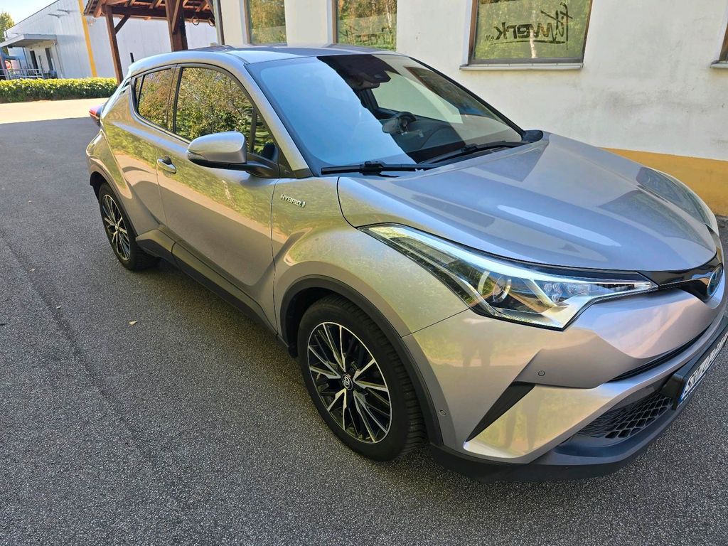 Image of Toyota C-HR
