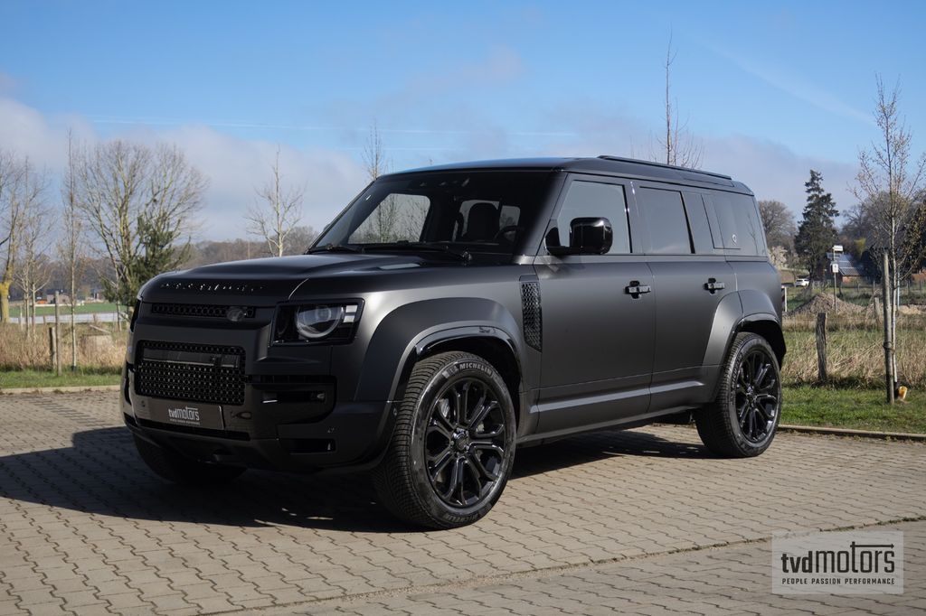 Image of Land Rover Defender