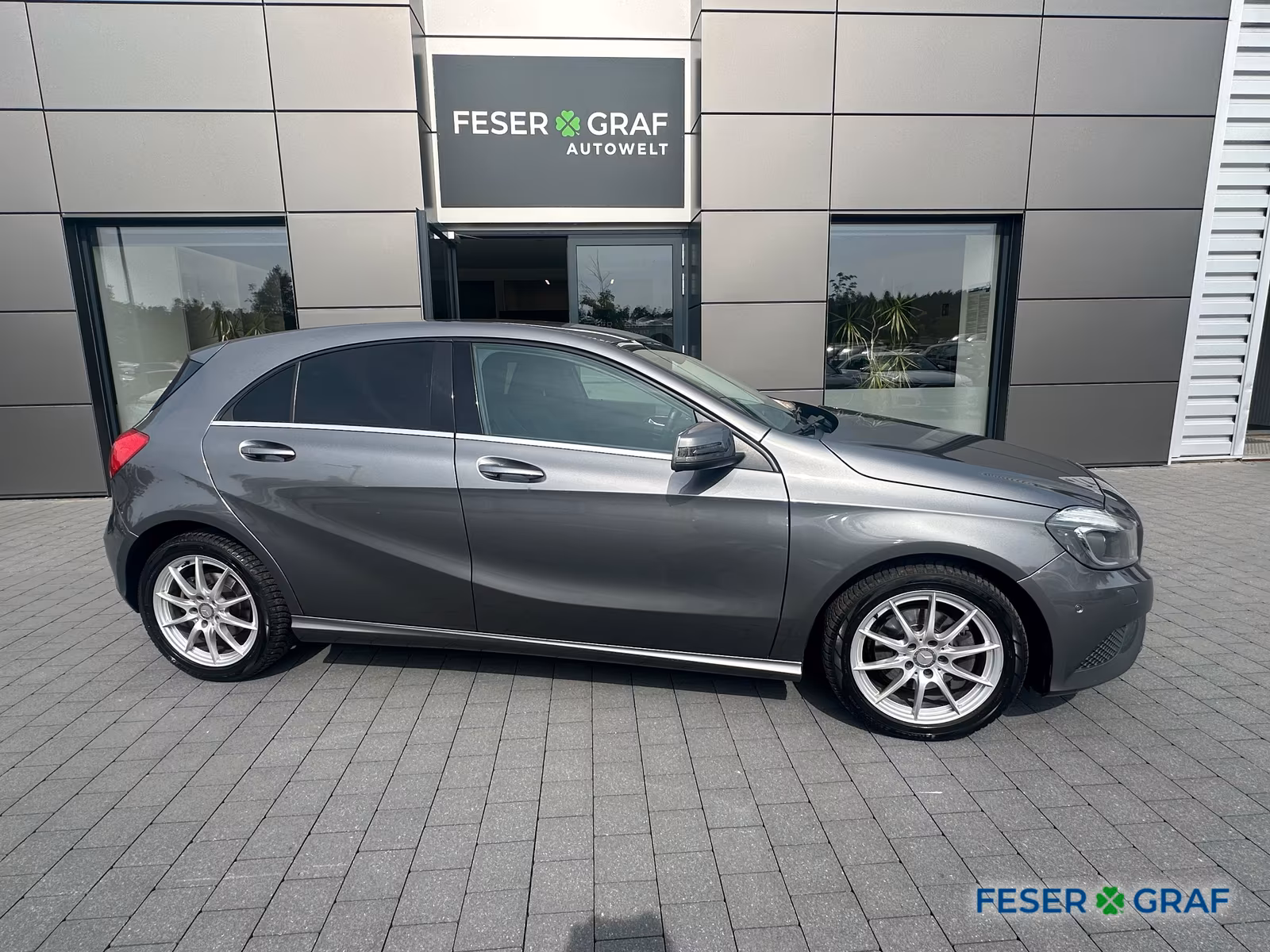 Mercedes-Benz A 180 A180 Urban XENON/KLIMA/PDC/SHZ