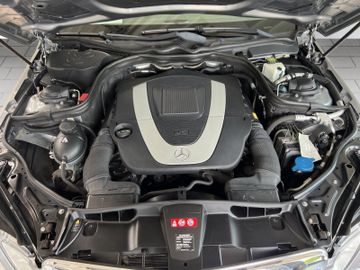 Bild 19 Mercedes-Benz E 350 CGI BlueEfficiency Elegance