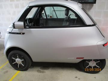 Microlino Pioneer 2000