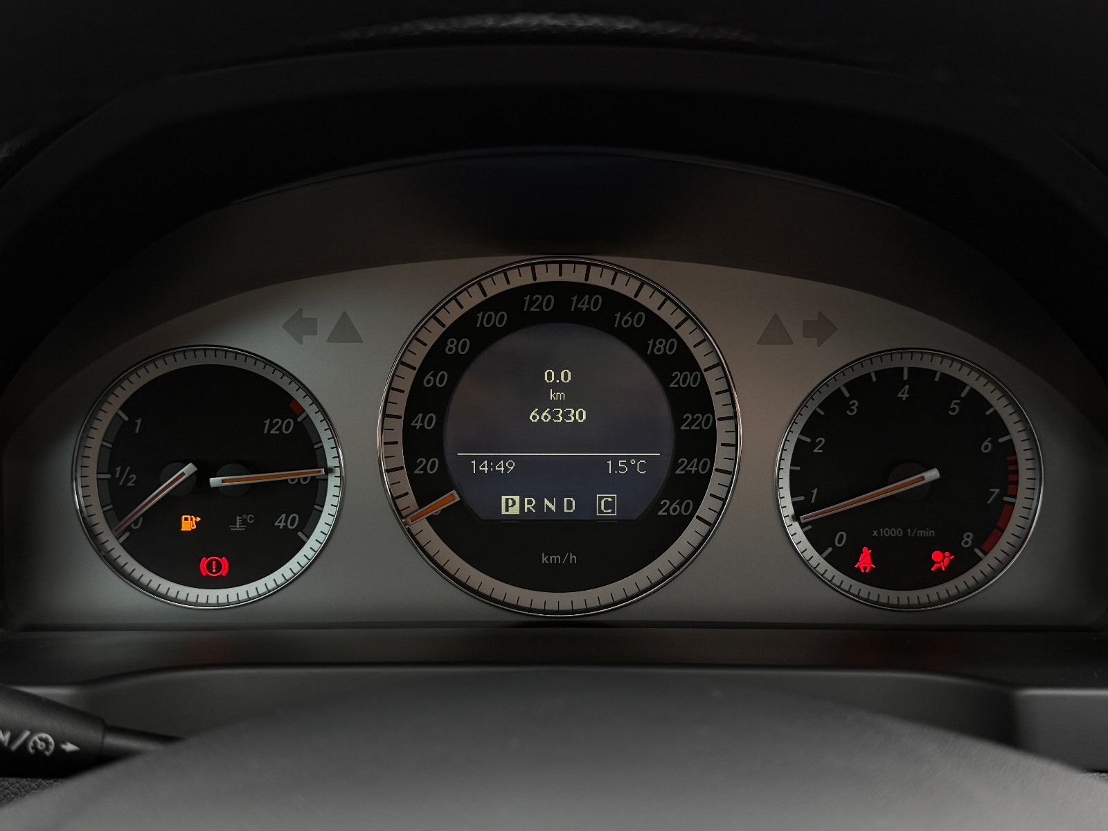 Fahrzeugabbildung Mercedes-Benz C 350 Limousine Avantgarde Aut Bi-Xenon Leder