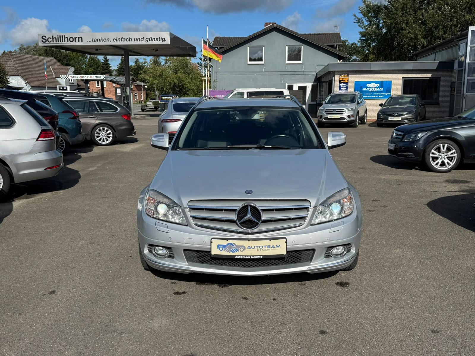 Mercedes-Benz C 220CDI AUTOMATIK/TÜV/AHK/NAVI/LEDER/KLIMA
