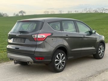 Ford Kuga - 9