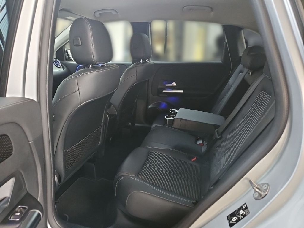 Fahrzeugabbildung Mercedes-Benz B 200 Progressive AHK Multibeam Sound SHZ Ambie.