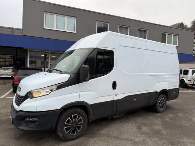 Iveco Daily Kasten HKa 35 S V Radstand 3520 L Kam