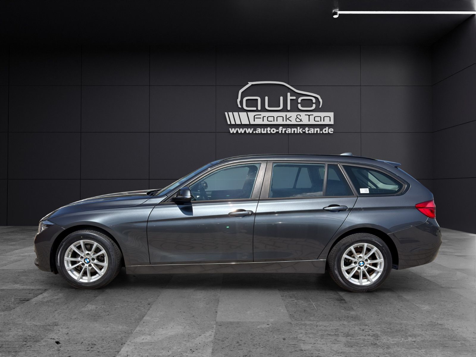 Fahrzeugabbildung BMW 316 Toruring Advantage *LED*Navi*SitzHZ*BlueTH*