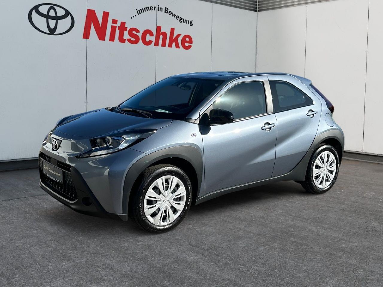 Toyota 1,0 5-Gang Business Edition