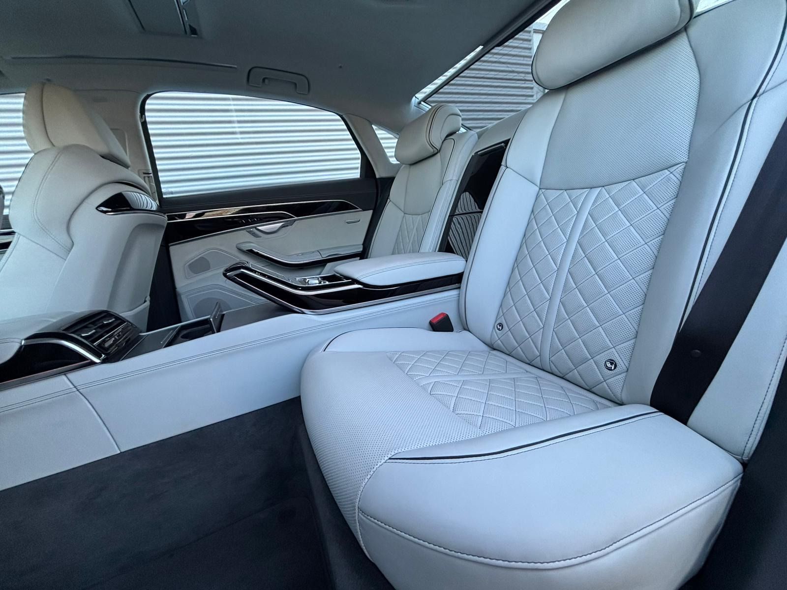 Audi A8 - Bild 15