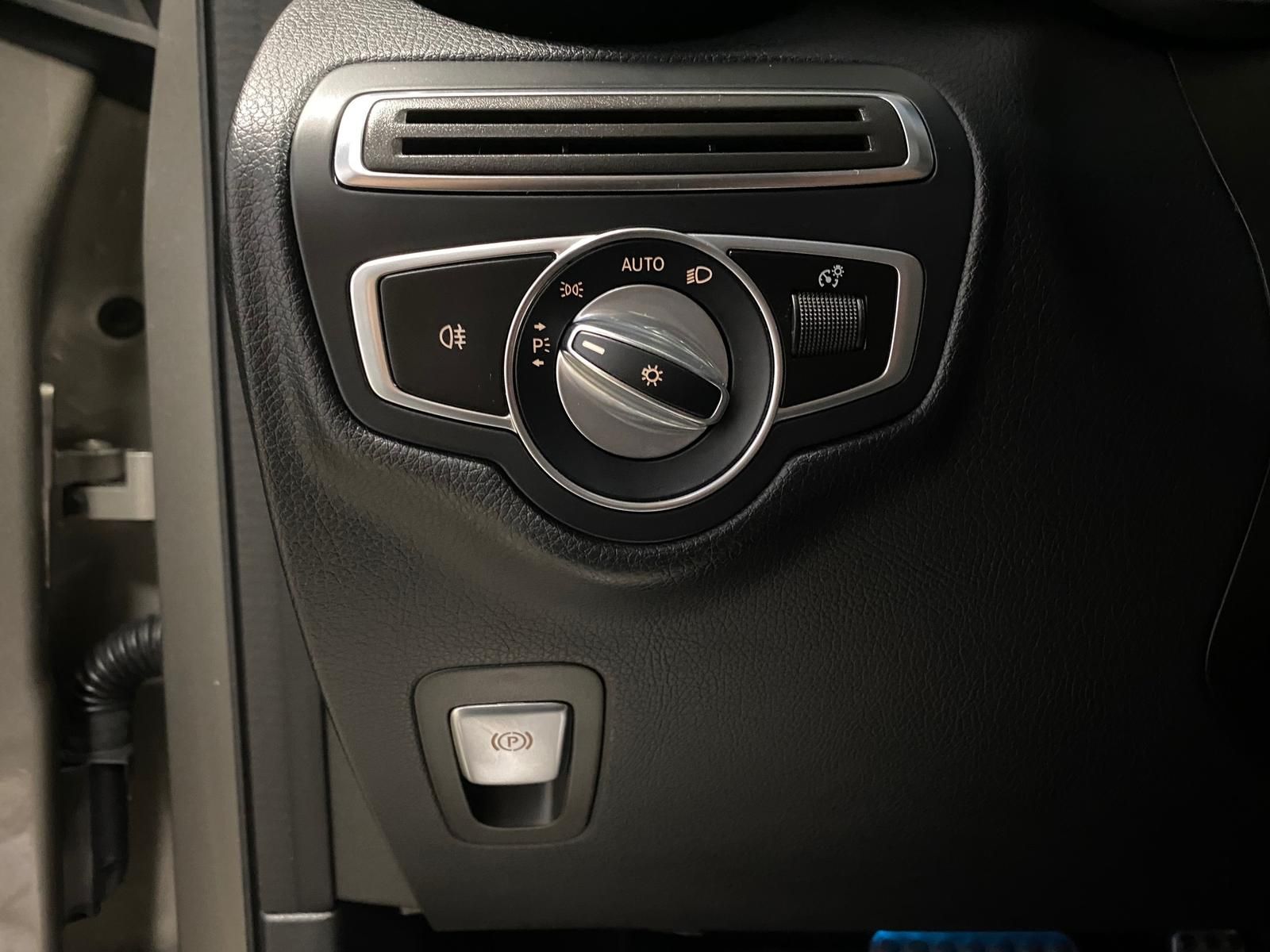 Fahrzeugabbildung Mercedes-Benz GLC 250 CDI 4Matic AMG Line+NAVI+AHK+ALLRAD+